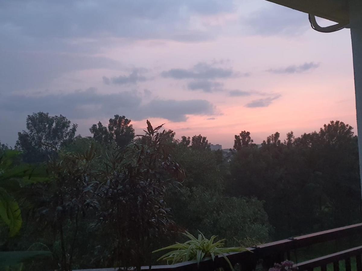 Serene Home Stay Bangalore Luaran gambar